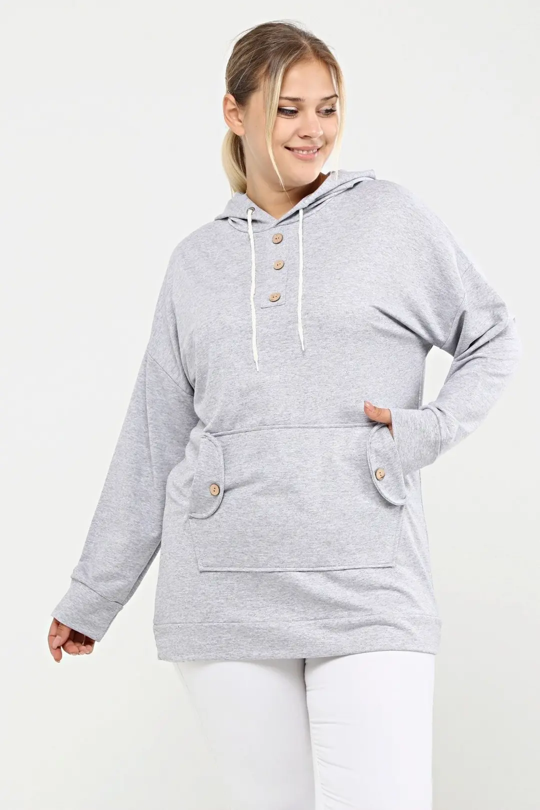 Büyük Beden Bej Kapüşonlu Uzun Hoodie Sweatshirt  Kanguru Cepli & Düğme Detaylı