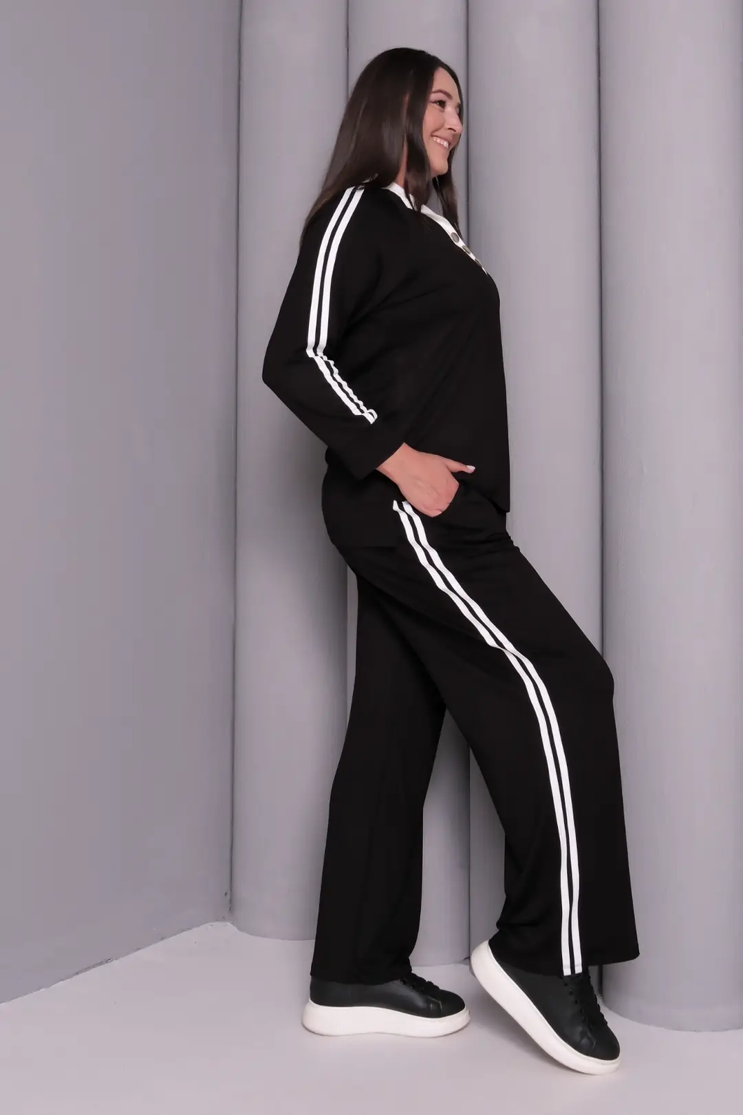 Kadın Büyük Beden Beli Lastikli Polo Yaka Cepli Spor Günlük Eşofman Takımı