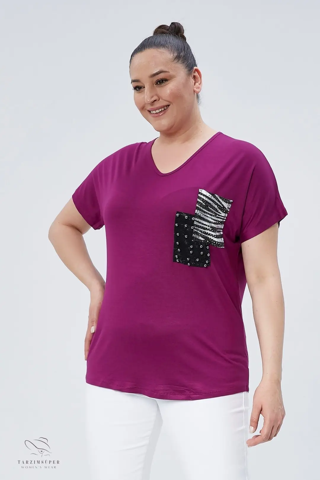 Büyük Beden Cep Detaylı Kısa Kollu V Yaka Penye Tunik T-Shirt - Rahat Konfor Modeli