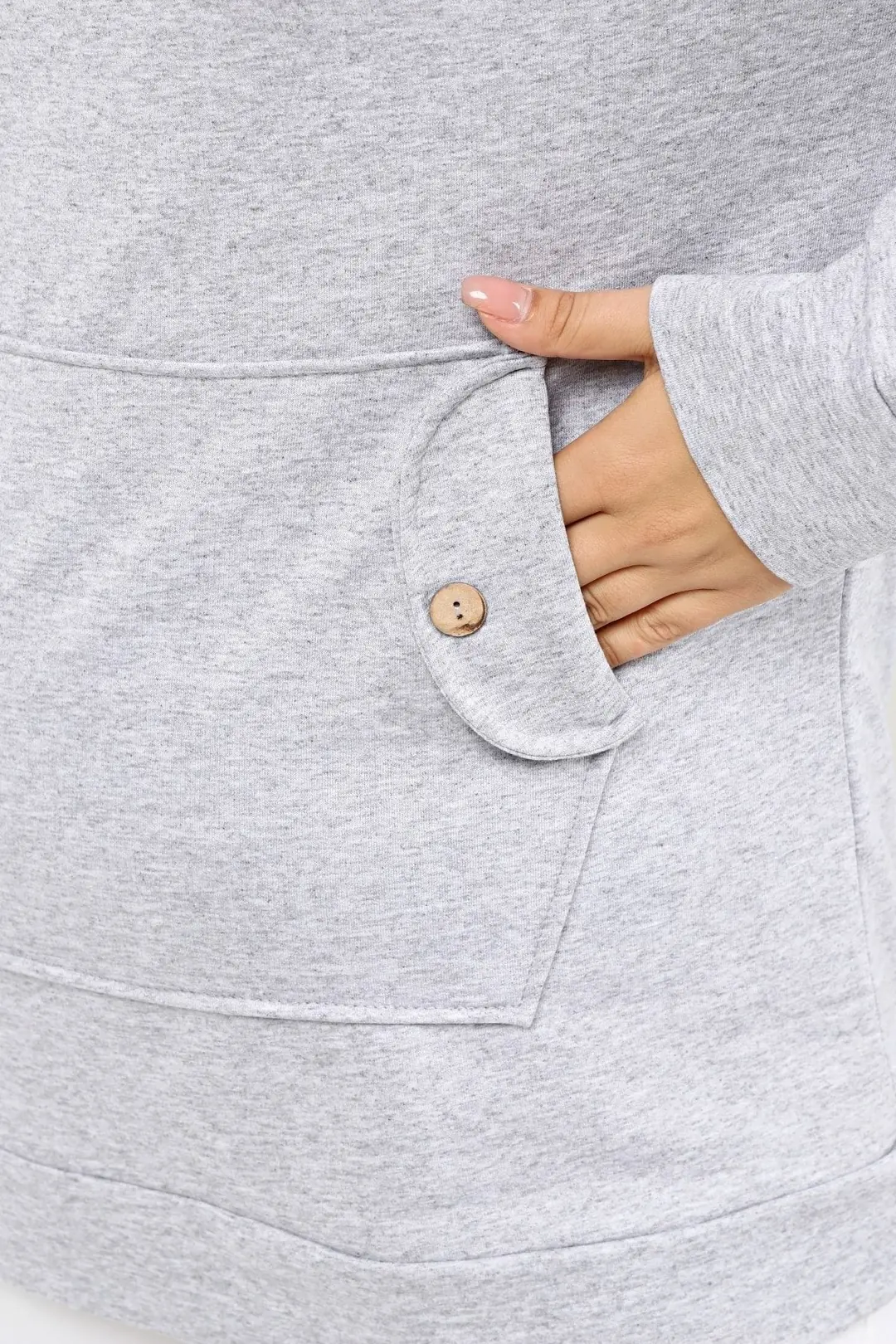 Büyük Beden Bej Kapüşonlu Uzun Hoodie Sweatshirt  Kanguru Cepli & Düğme Detaylı