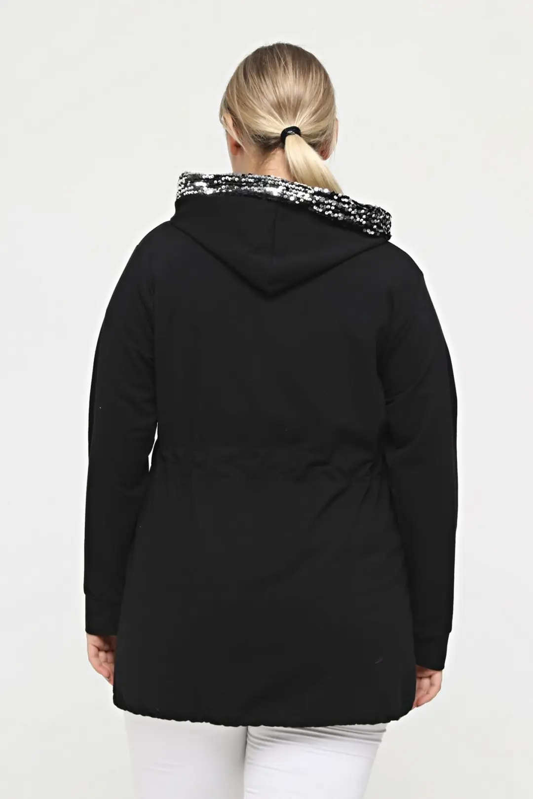 Büyük Beden Siyah Kapüşonlu Parlak Pul Detaylı Fermuarlı Sweatshirt  Cepli & Rahat Kalıp