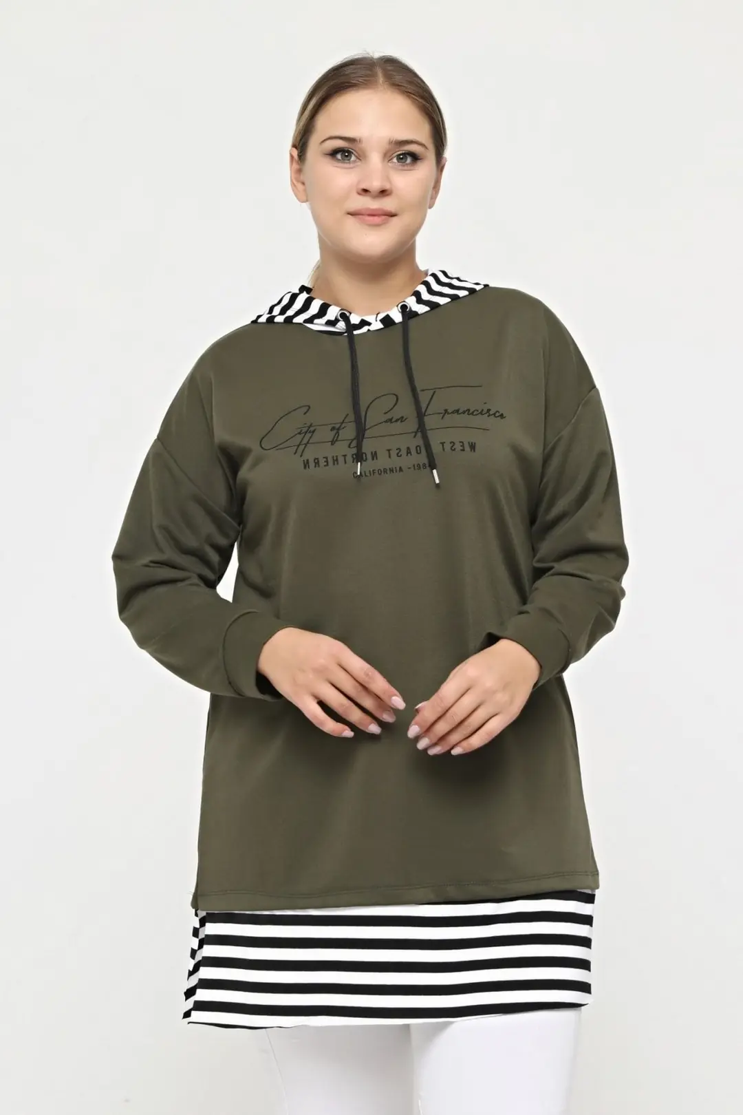 Büyük Beden %100 Pamuklu Baharlık Yanı Yırtmaçlı Konfor Modeli Çizgi Detaylı Kapüşonlu Sweatshirt