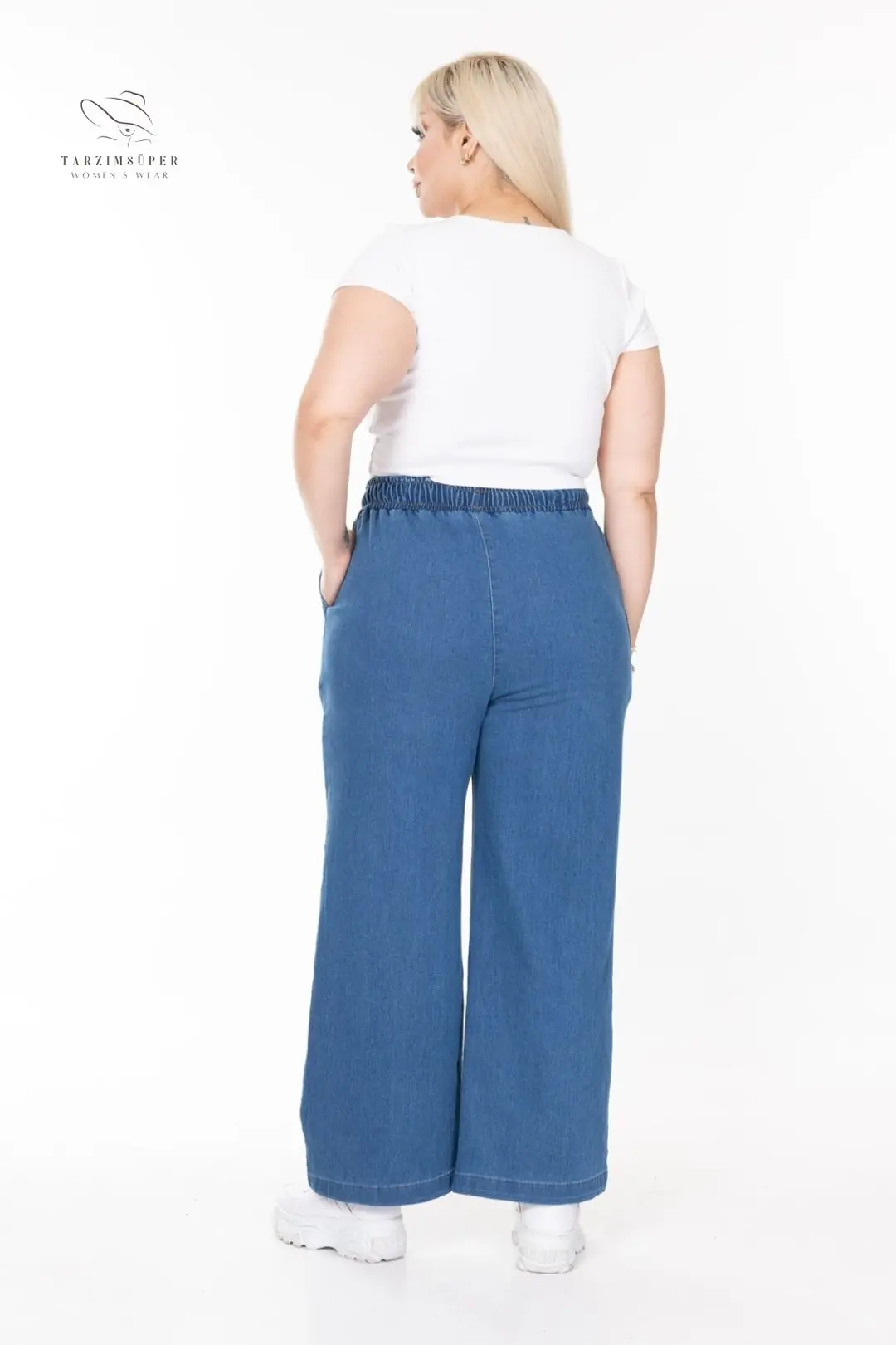 Büyük Beden Beli Lastikli Konfor Modeli Bol Paça Yüksek Belli Yumuşak Doku Jeans Kot Pantolon