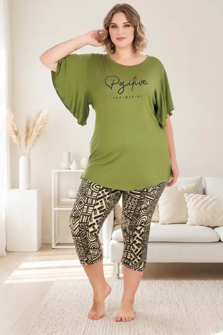  Büyük Beden Beli Lastikli Konfor Modeli Viskon Pamuklu Kadın Kapri Pijama Takım - Yeşil Desenli